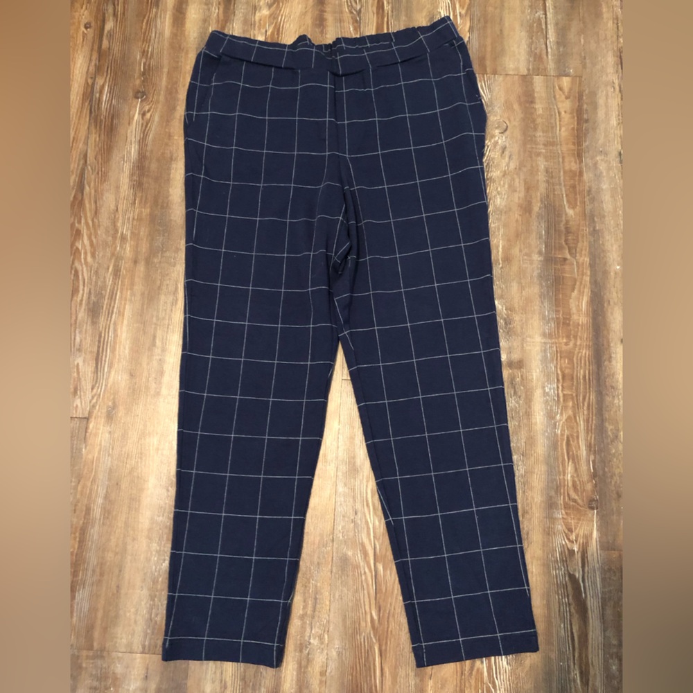 Evy’s Tree Pull-on Pants size medium